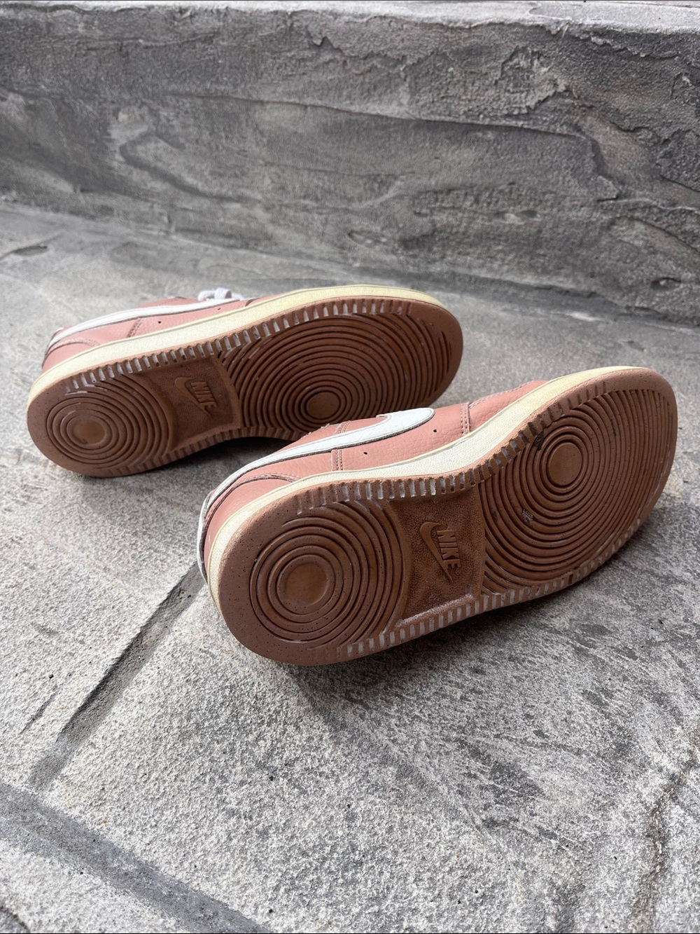 Nike Dusty Pink Leather Low-Top Sneakers with White Swoosh - Picture 5 of 5